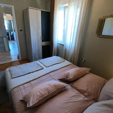 Violic Apartment *