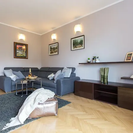 Violic Apartment